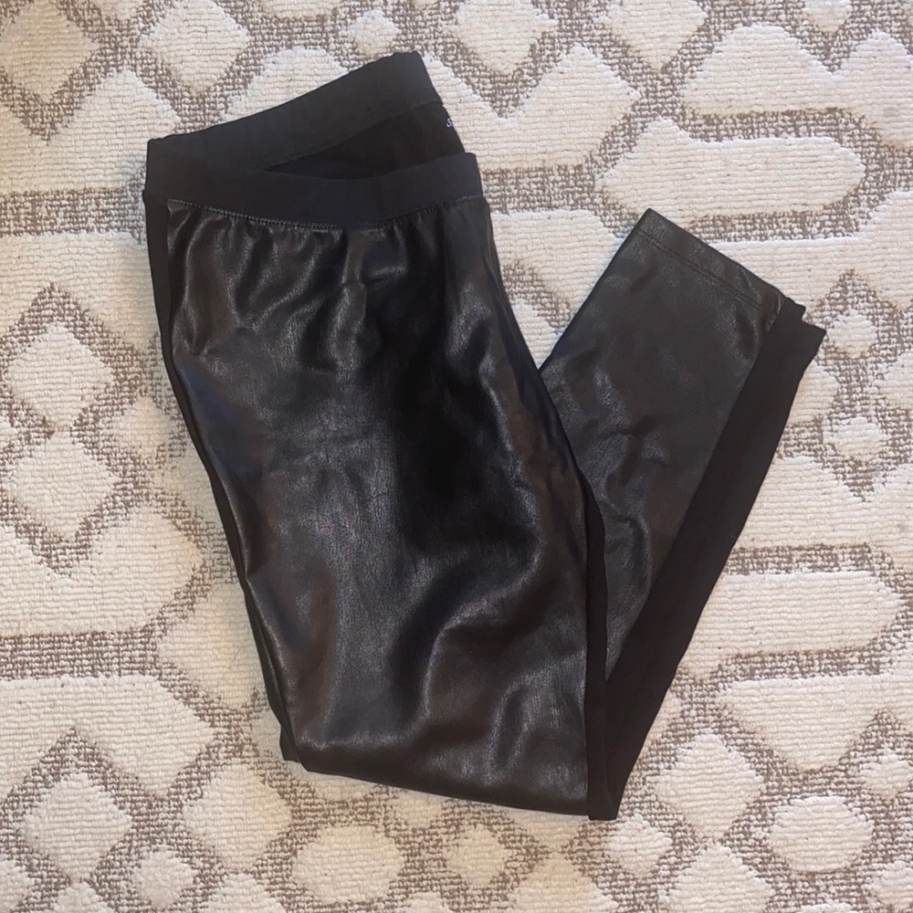 Ingrid & Isabel Leather-Like Leggings Black L